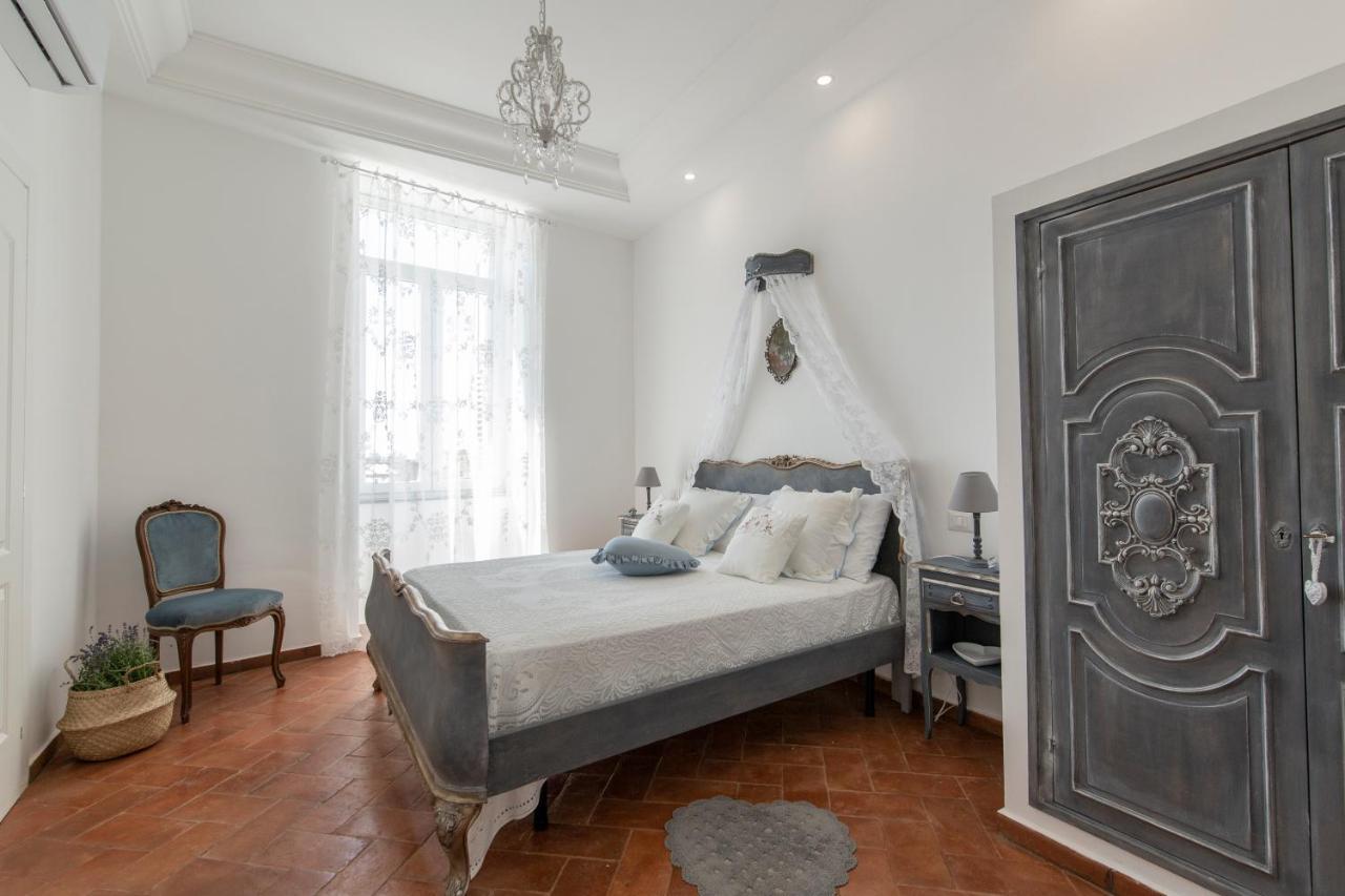 B&B Dimora Mazzarino Nápoles Exterior foto